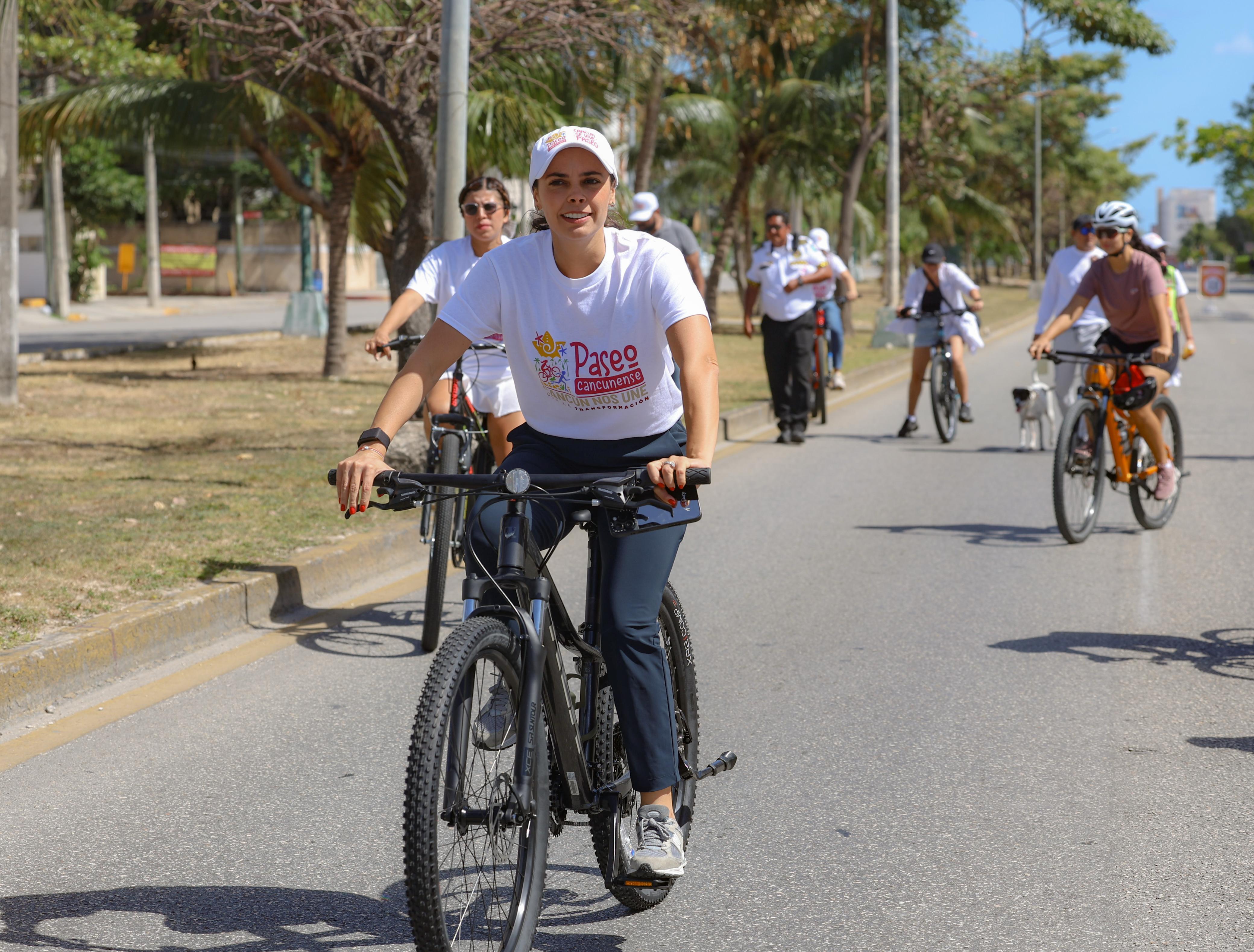 uploads/6/32/01 (356).Jpg